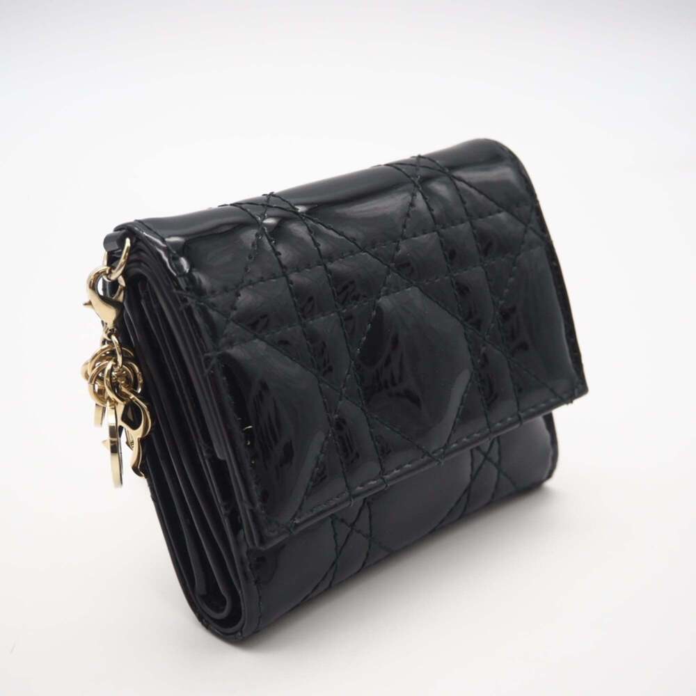 Christian Dior Dior Cannage Patent Calfskin Lady Lotus Wallet S0181OVRB Tri-f... - Picture 2 of 15